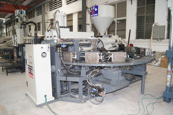 O plástico da praia do verão calça a máquina da modelação por injeção 110-150 pares pela hora