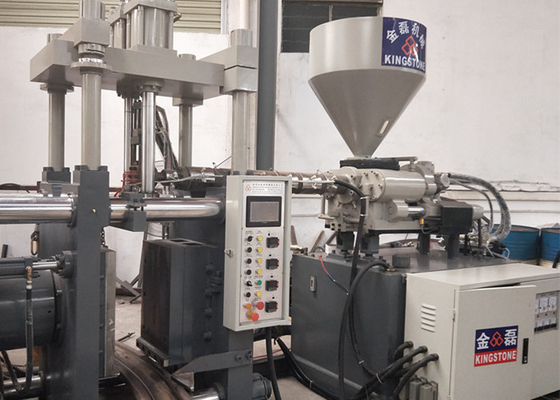 Máquina da modelação por injeção da cor do dobro 55KW para a fatura do PVC Gumboots