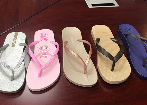 Máquina de Flip Flop Hawai Slipper Manufacturing de 192 pares/hora