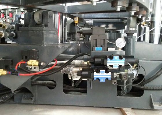 Sapatas automáticas que fazem a máquina para sapatas plásticas dos calçados do deslizador